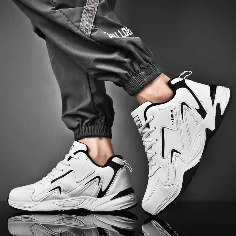 Cold-proof Spring Gym Sneakers - đánh giá và giá Office Tech Setup