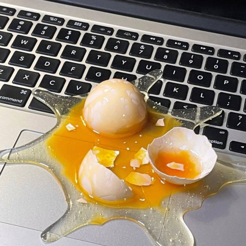 Broken Egg Cell Phone Holder S - đánh giá và giá Home Office Tech Gadgets